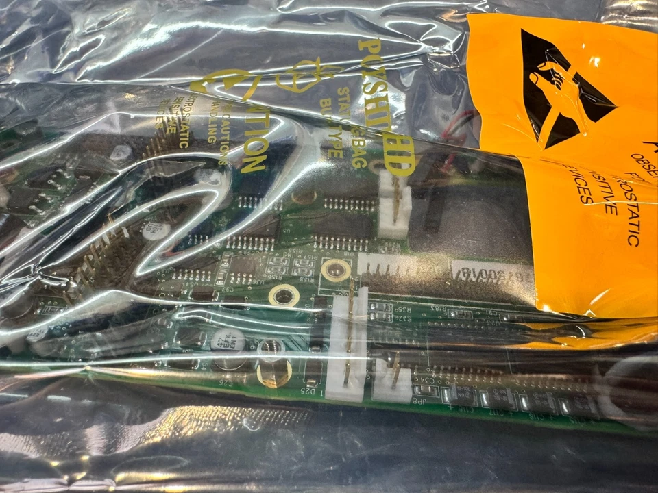 PCB Power 27675-001 (NUEVO), serie Carefusion LTV Foto 4 de 4