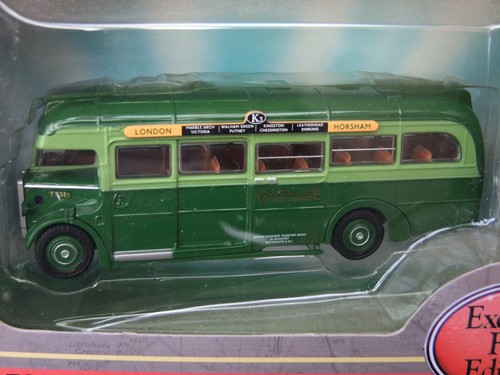 Autobús EFE AEC Regal 10T10 escala 1:76 - varias libreas disponibles en caja - Imagen 3 de 5