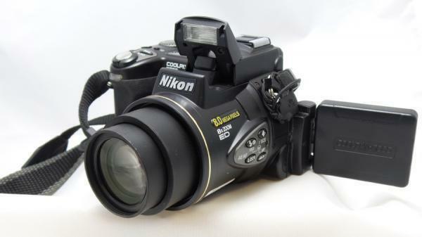 Nikon COOLPIX 8700 8.0MP Digital Camera - Black for sale Nikon COOLPIX 8700 8.0MP Digital Camera - Black for sale