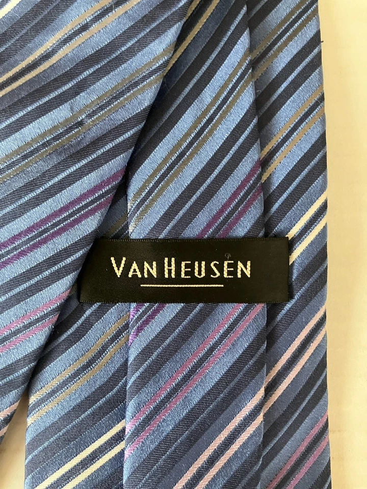 Corbata de seda para hombre Van Heusen hecha a mano púrpura azul negro blanco a rayas Foto 4 de 4