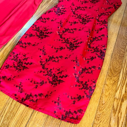 Vintage 1980s Chinese Brocade Cheongsam Dress Red/Black Satin Silk with Slip - Picture 7 of 17