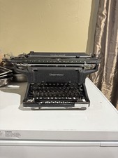 Vintage 1943 Underwood S Typewriter Standard thumbnail