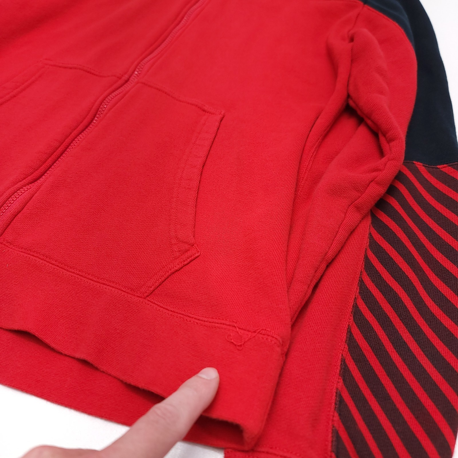 SACAI X NIKE Giacca con cappuccio nera zip vintage Nike Air Red Tag uomo taglia large Y2K LEGGI