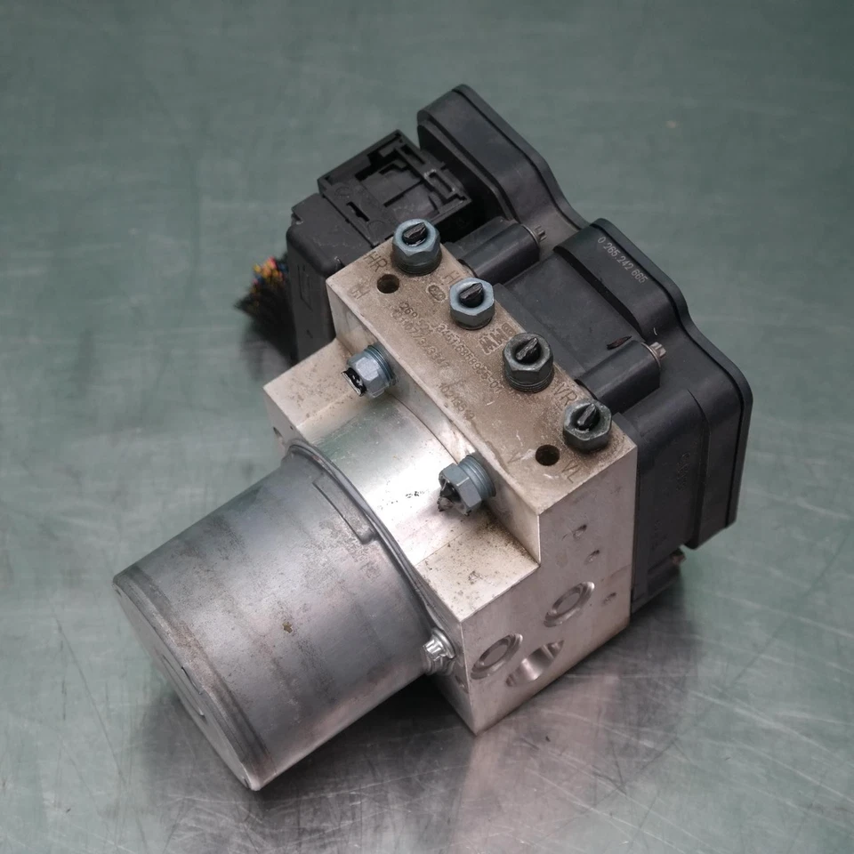 BMW 7 SERIES ABS PUMP MODULE #E5804 F01 (912) *34-20*  - image 2 of 4