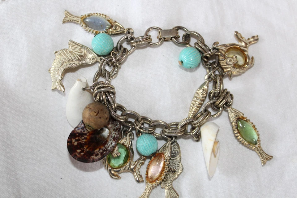 15 Charm Bracelet Fish, Shells, Crystals inside Fish, Sea Adventures 7 Inches  - Image 2 of 4