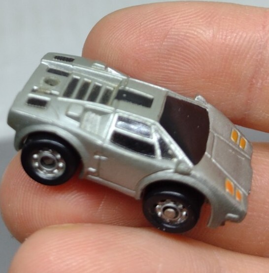 Picture 3 of 6