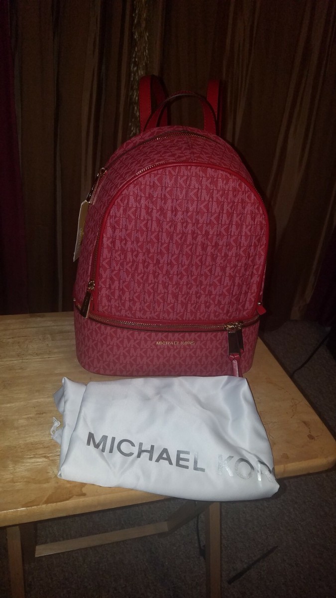 Michael Kors Signature Rhea Zip Medium Backpack Bag Pleated 