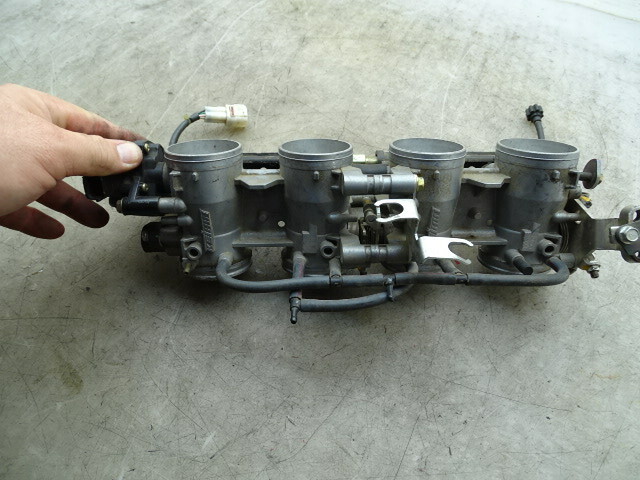 05 06 KAWASAKI ZX6 636 THROTTLE BODIES E-882 | eBay