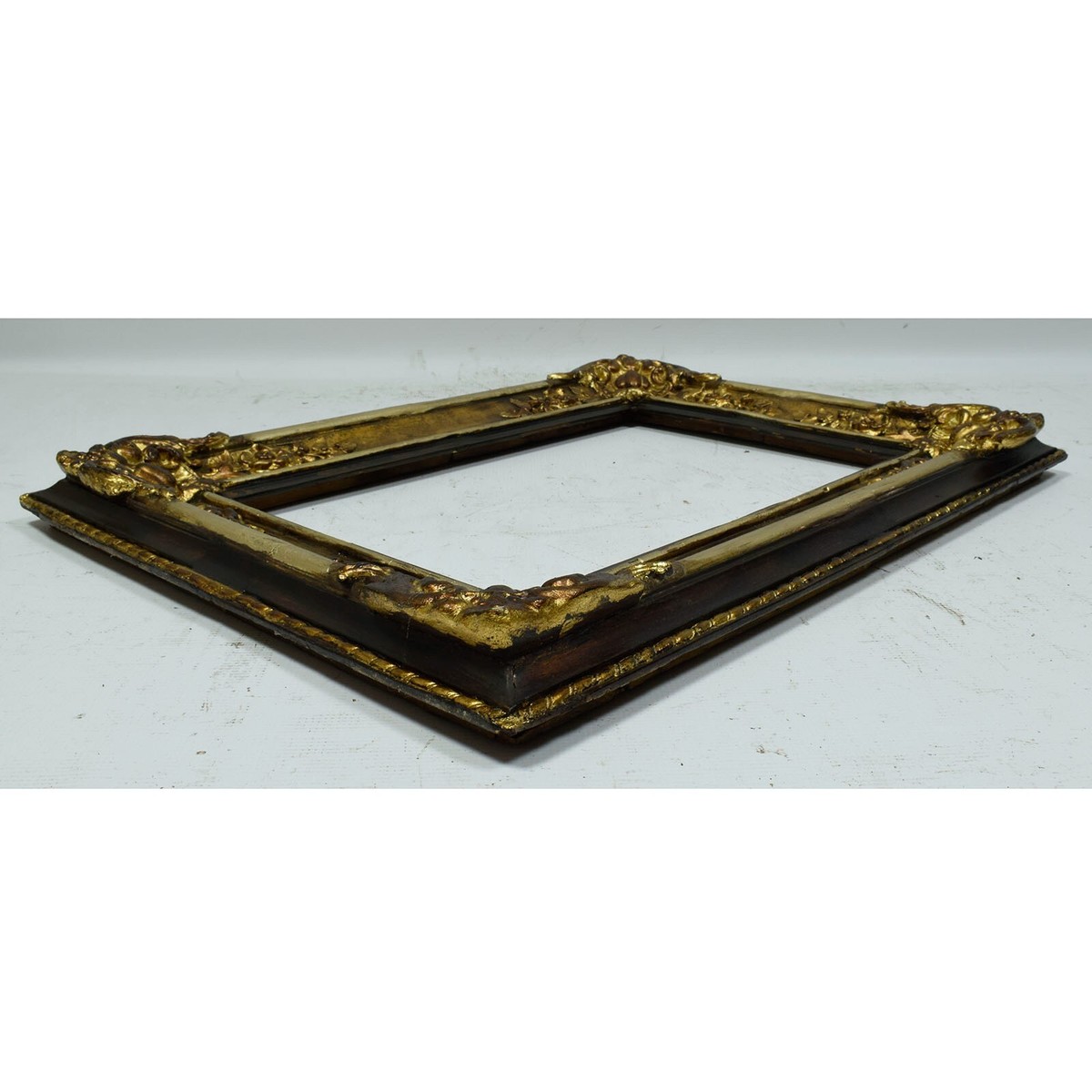 1928 Old wooden frame with leaf metal, decorative corners 17.7 x