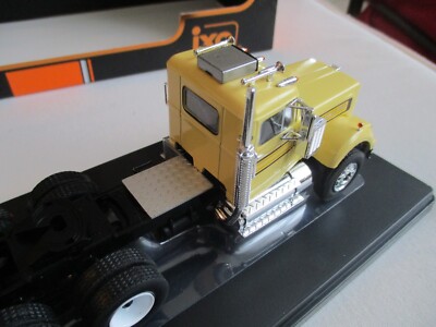 Vin 1984 Modèle Réduit Tracteur White Western Star 4864 1970 - IXO échelle 1/43 - Métal Monté - Neuf Dans Sa Boîte Miniature White Western Star 4864