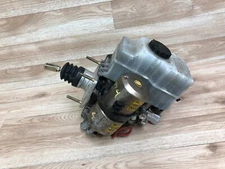TOYOTA LAND CRUISER LX470 OEM ABS BRAKE BOOSTER PUMP HYDRAULIC ANTI LOCK 03-07