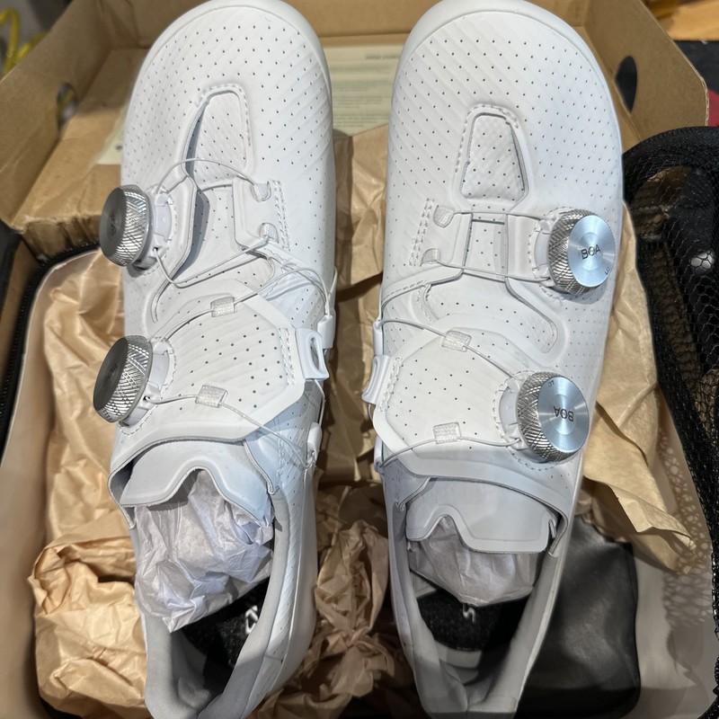 Specialized S-works Area Size 39.5 Wide White 