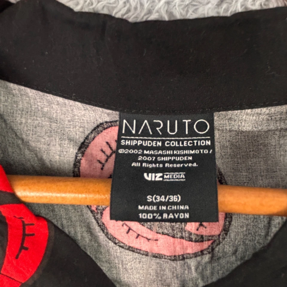Naruto Shippuden Akatsuki облако Sharingan черный красный новый с Ярлыками Мужская маленькая кнопка рубашка - Изображение 4 из 4