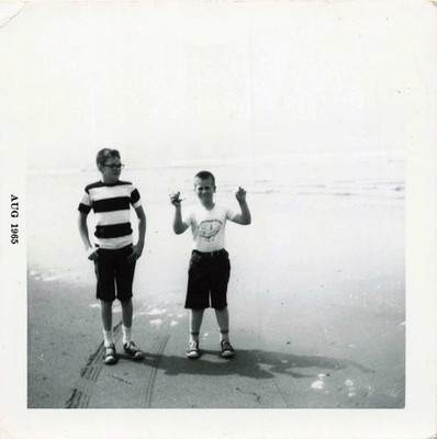 VTG Photo Sandy Beach Two Cute Young Boys Brothers Family Ocean Summer Fashion