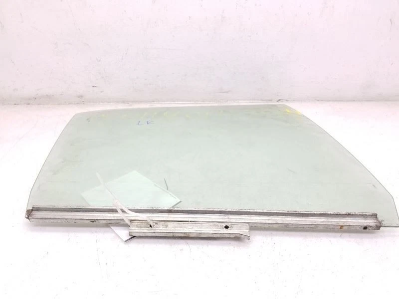 Puerta trasera derecha pasajero vidrio sedán se adapta 01-05 LEXUS IS300 Foto 2 de 4