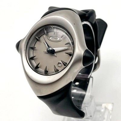 OAKLEY Crash Quartz Watch Gray Dial Rubber Band Men's New Battery Accessories