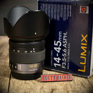 Panasonic Lumix 14-45mm f3.5-5.6 Micro Four Thirds Zoom Lens, Excellent, Tested