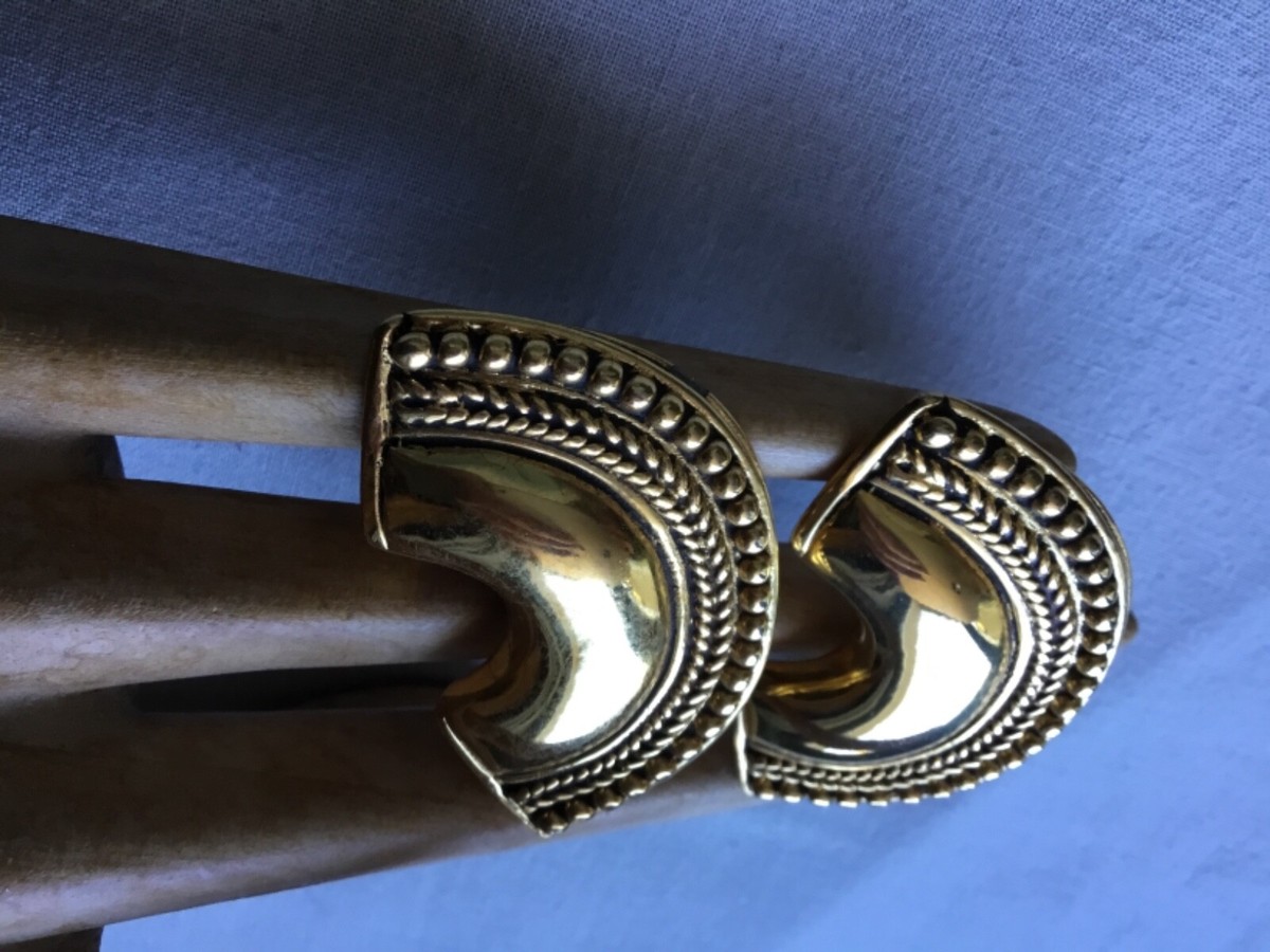 Boucles D'oreilles Dorées CARTAGÈNE – Frises Ciselées – Occasion Très Bon état – Fermoir Clips
