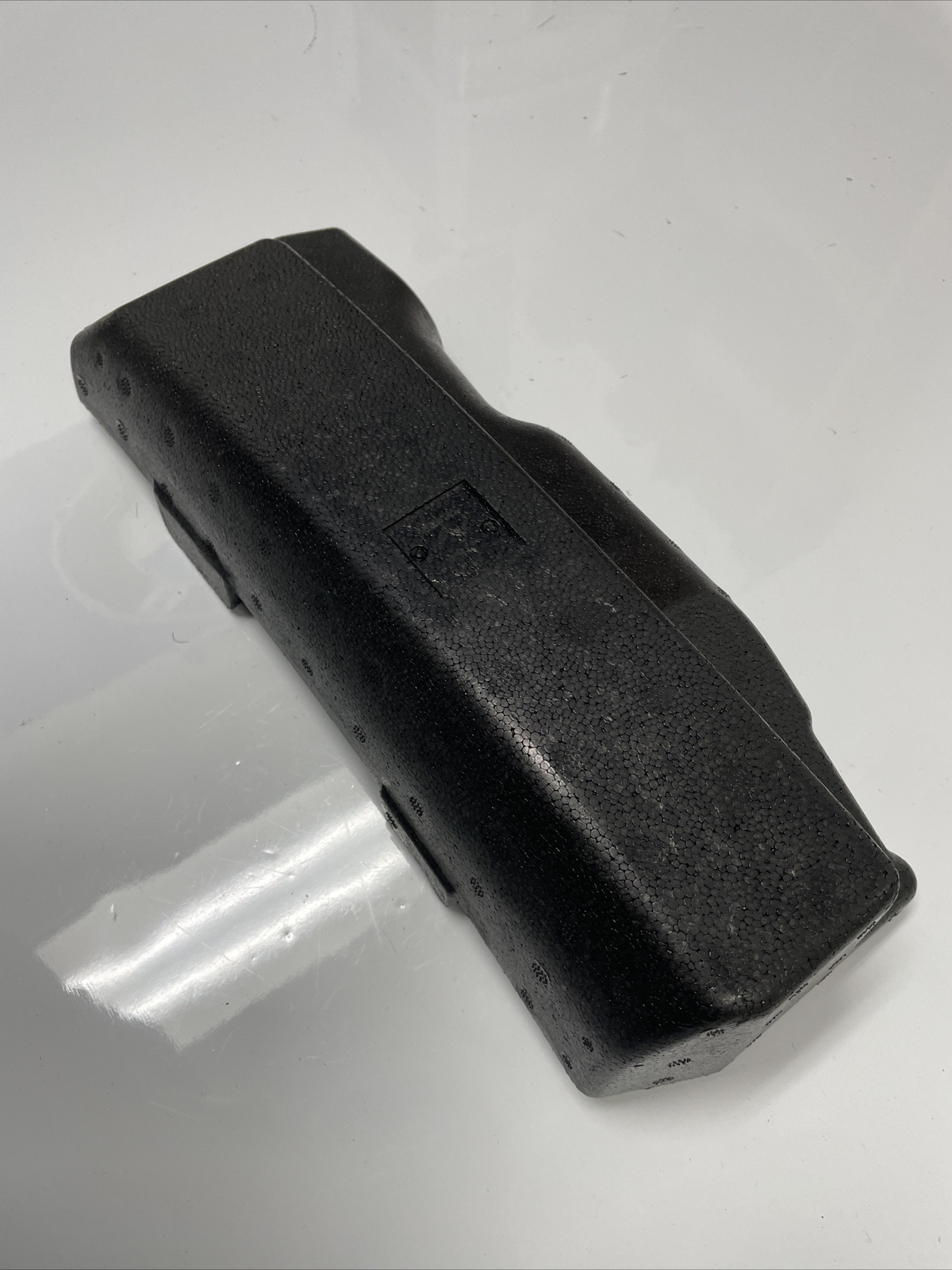 2016 Rolls Royce Wraith NEW OEM Right Front Bumper Absorber 51647301404 Dawn