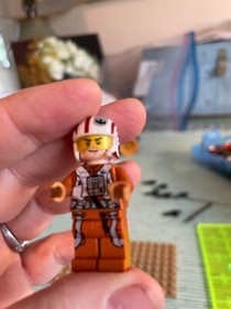 LEGO Resistance Pilot X-Wing Minifigure Star Wars Episode 7 75102 sw0659