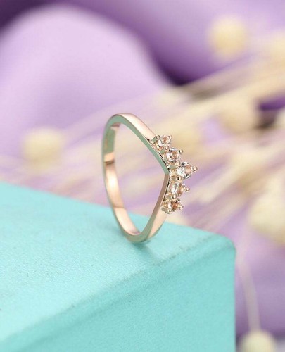 1Ct Lab-Created Peach Morganite Band Curved Chevron Women 9ct SOLID Rose Gold - Picture 2 of 7