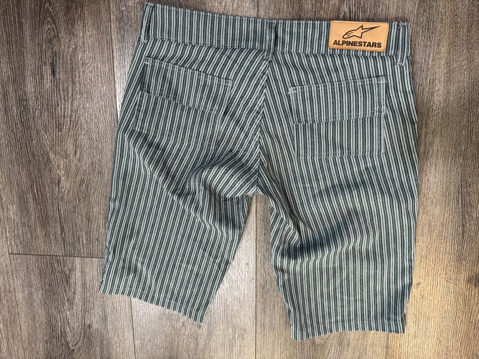 Шорты женские Alpinestars для серфинга пляжа прогулок 1 серые серые в полоску эластичные - Изображение 3 из 4