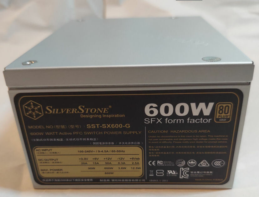 SilverStone SFX 600W 80 PLUS GOLD 電源ユニット Amazon.com: SilverStone Technology 600W SFX Form Factor 80