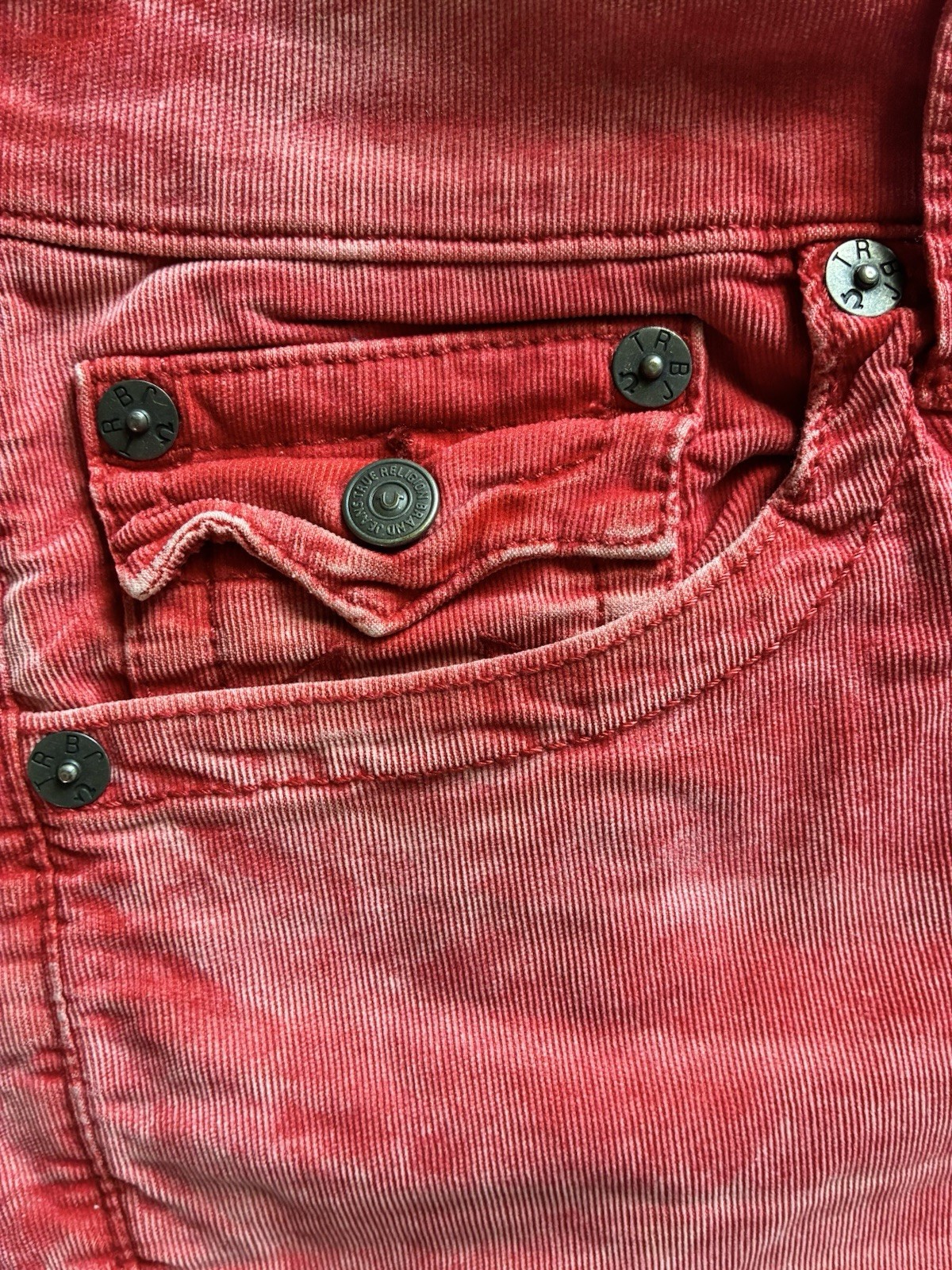 True Religion Red Ricky Corduroy Mens Short - Size 31 thumbnail 5