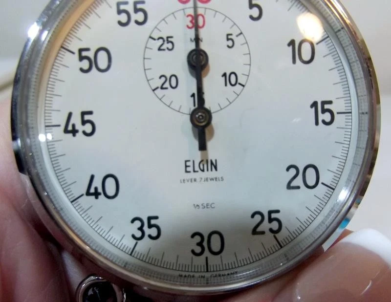 Reloj cronómetro Elgin 7 joyas de colección nuevo de colección hecho en Alemania en caja original con cerramientos Foto 3 de 4