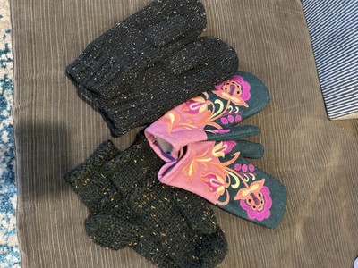 Mittens for Women. Size medium. 3 sets