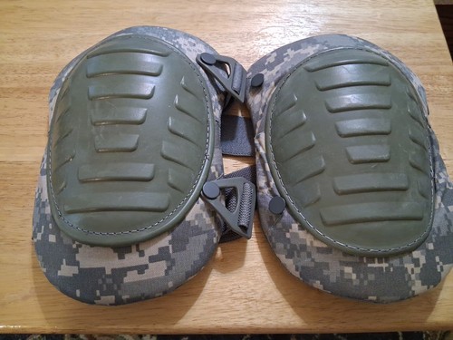 USGI McGuire-Nicholas Tactical Knee Pads Camo Pair Adjustable Straps Free Ship