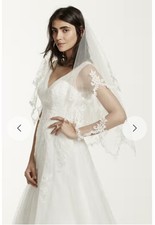David's Bridal 2 Tier Pointed Lace Edged Veil - Style VL8628HN39B - NEW IN BAG