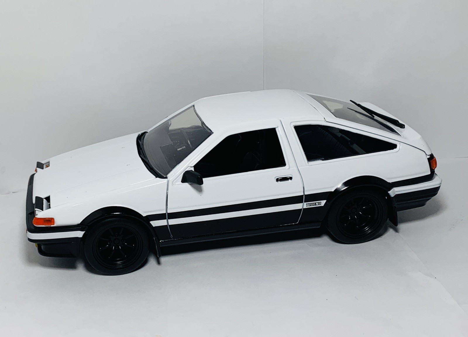 hollywood rides toyota trueno