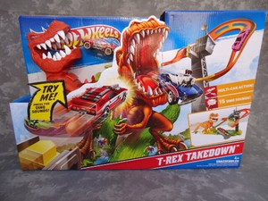 Hot Wheels T Rex Takedown Playset 11 New Ebay