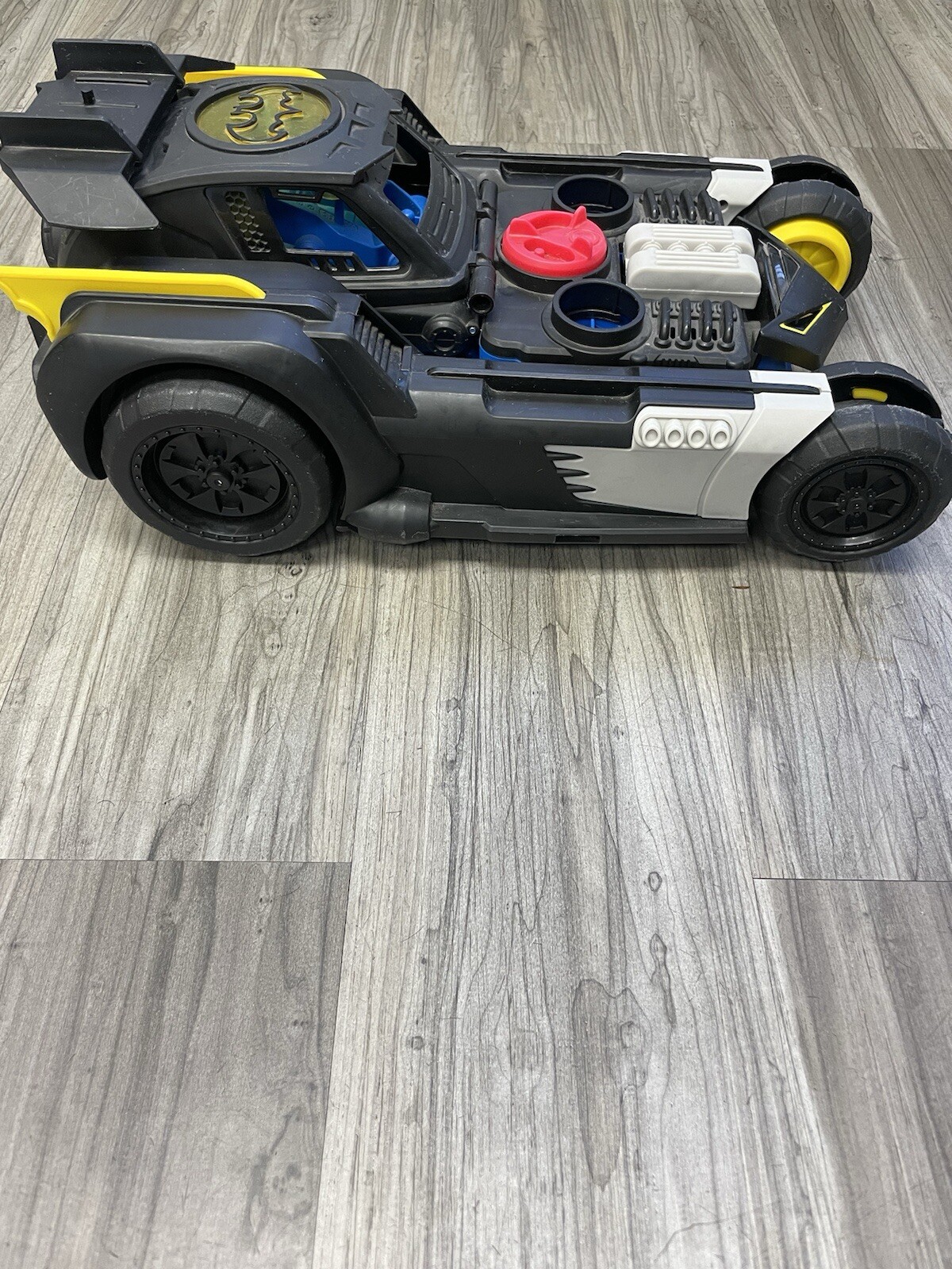 Picture 3 of 9