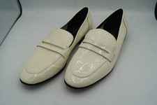 KATE SPADE NEW YORK GENEVIEVE OFF WHITE CRINKLE PATENT LEATHER 9 1/2M SHOES