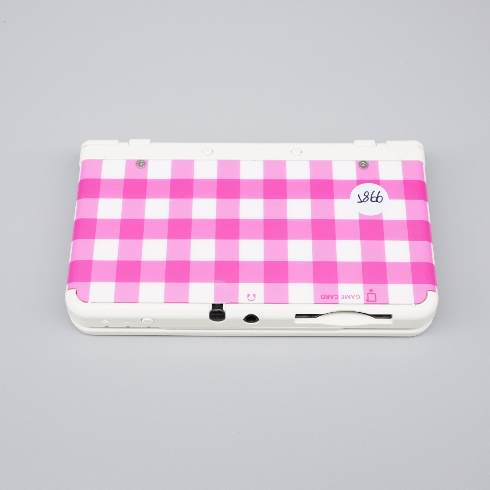 Nintendo New 3DS Animal Crossing Edition White Console + Extras (USA