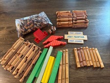 Lincoln Logs Miscellaneous set fort tops 120 pieces