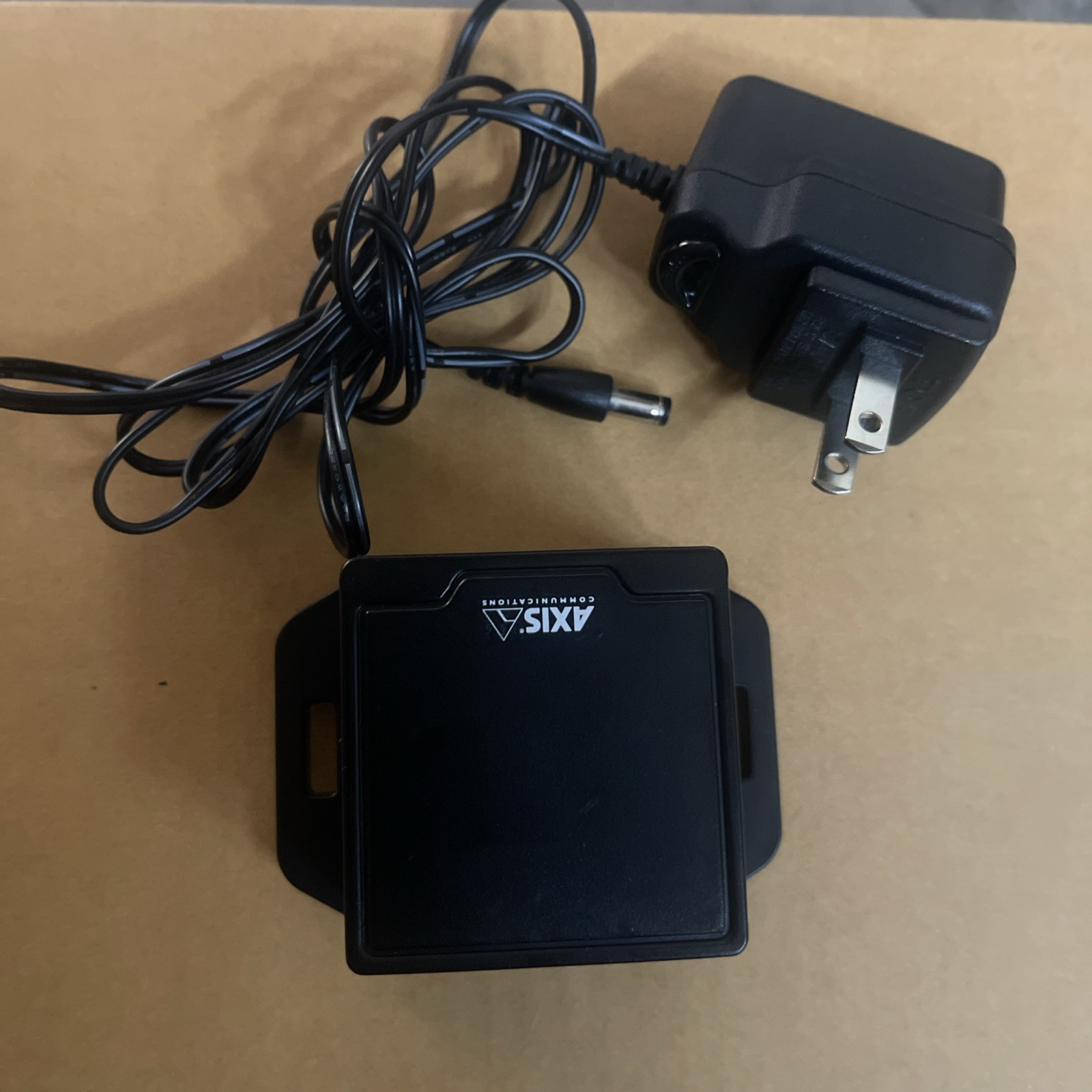 Axis T8705 Video Decoder