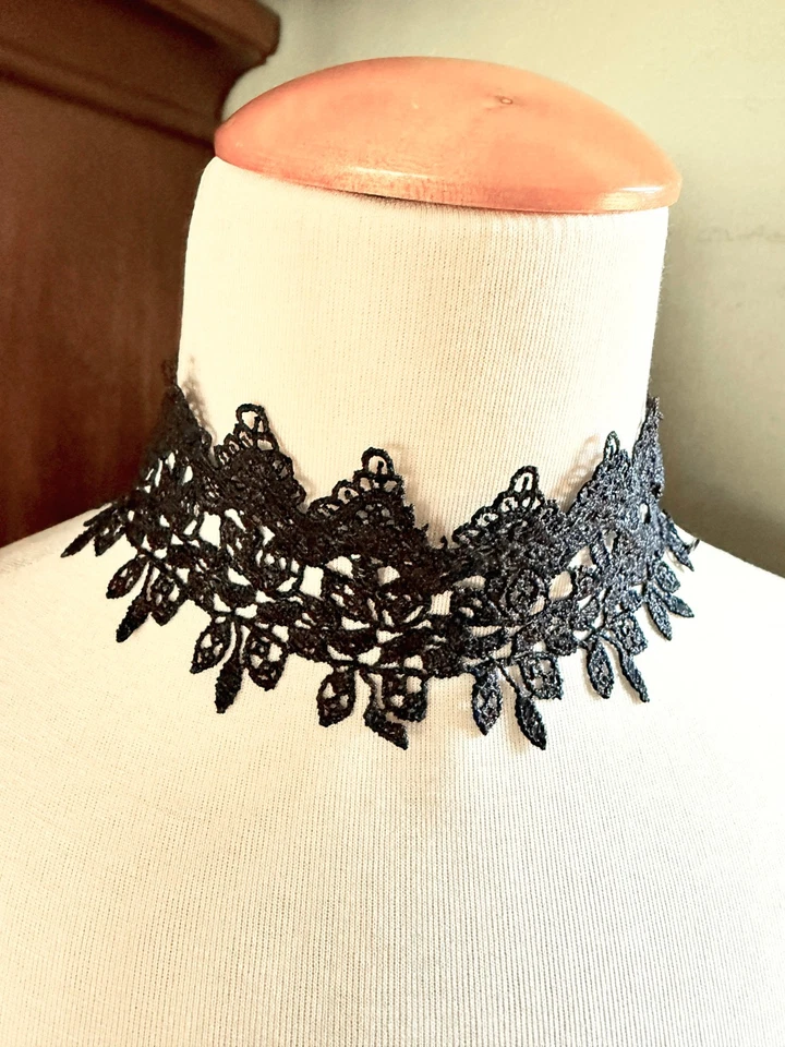 Шикарный черный кружевной колье ожерелье женщин моды gotic полый кружева стильный - Изображение 2 из 4