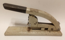 Swingline 113 Heavy Duty Long Reach Stapler V...