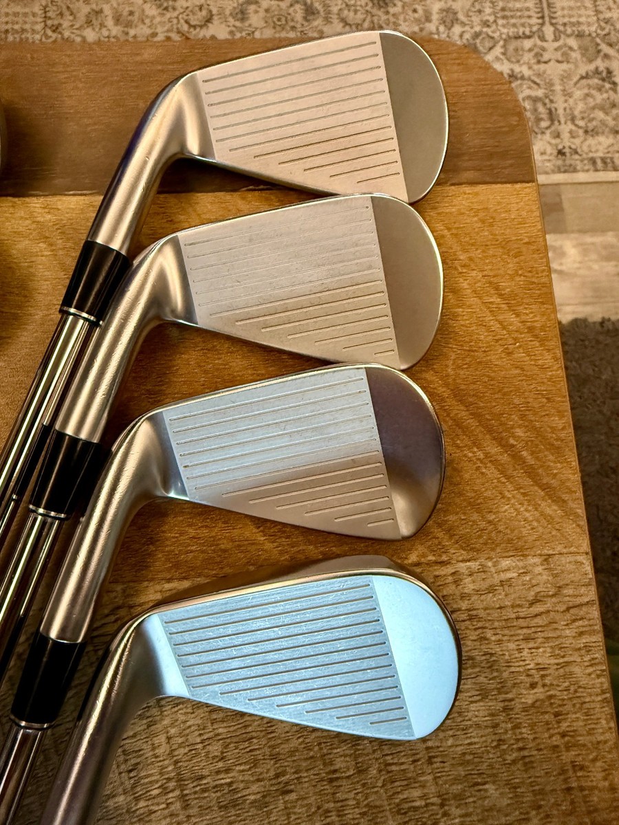 Srixon ZX5/ZX7 Combo Iron Set 4-PW KBS Tour 120 Stiff New Golf