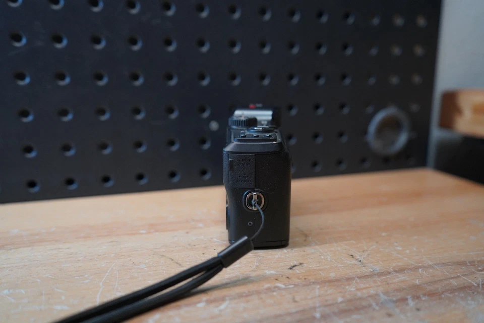 Cámara digital (C) Kodak EasyShare Z915 Foto 3 de 4