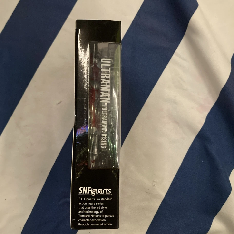S.H. Figura de acción Figuarts Ultraman Rising Bandai Netflix NUEVA EN CAJA Foto 4 de 4