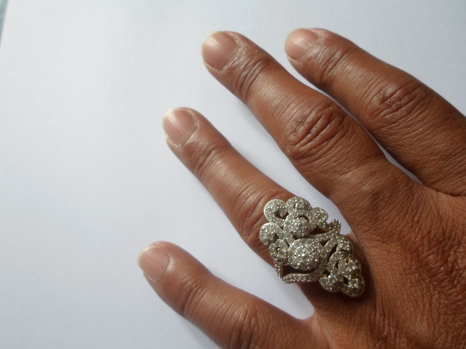 large solid silver ring, openwork arabesques, zir… - image 4