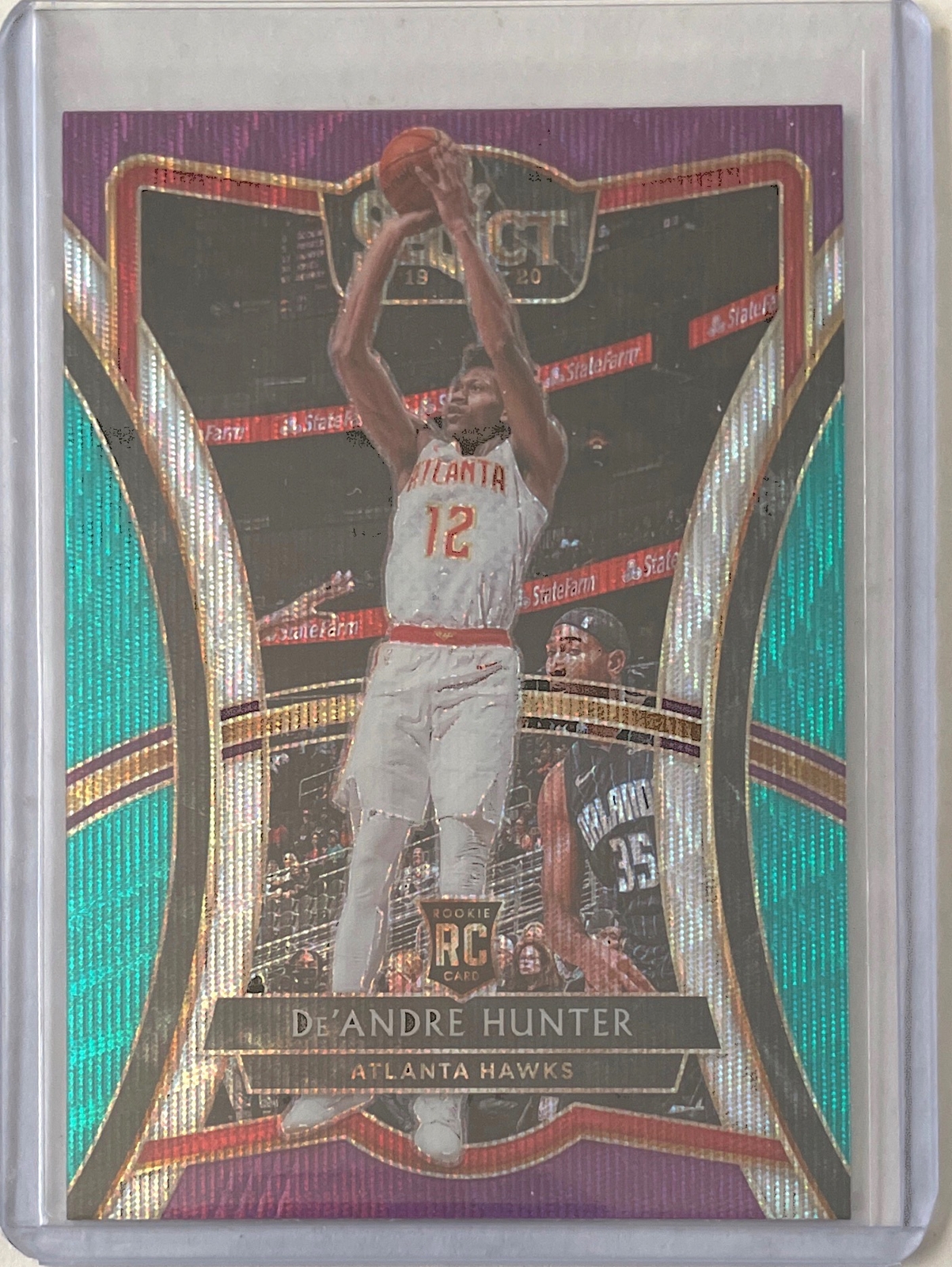 DE'ANDRE HUNTER 2019-20 SELECT PREMIER LEVEL TRI-COLOR PRIZM ROOKIE RC #136