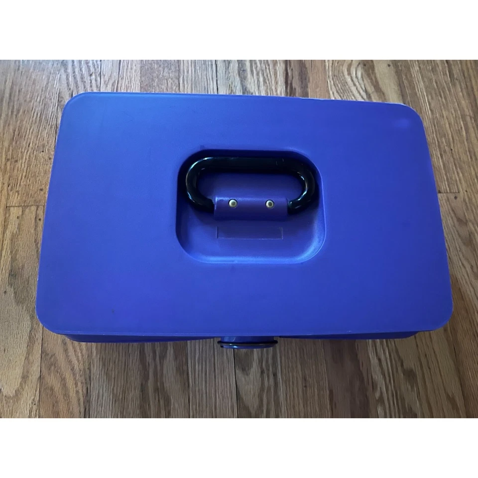 Vintage 80s-90s Purple Square Jewelry Style Caboodle with Black Felt Inserts - Image 3 of 4