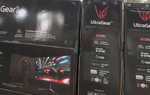 LG UltraGear 32\