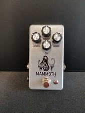 Handverdrahtetes Silikon Mammut Fuzz Pedal. Z...