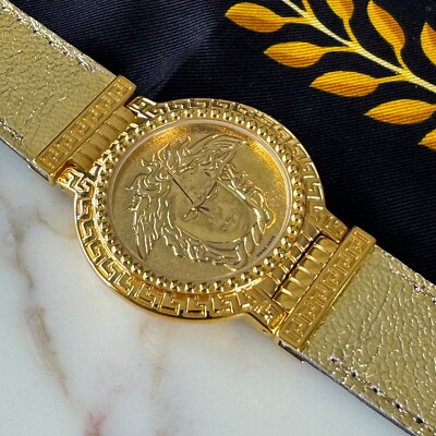 GIANNI VERSACE SIGNATURE Medusa Gold Plated G10 Men's Watch w/ box GIANNI VERSACE SIGNATURE Medusa Gold Plated G10 Men's Watch w/ box